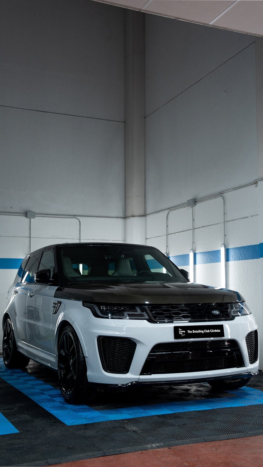Range Rover Sport SVR